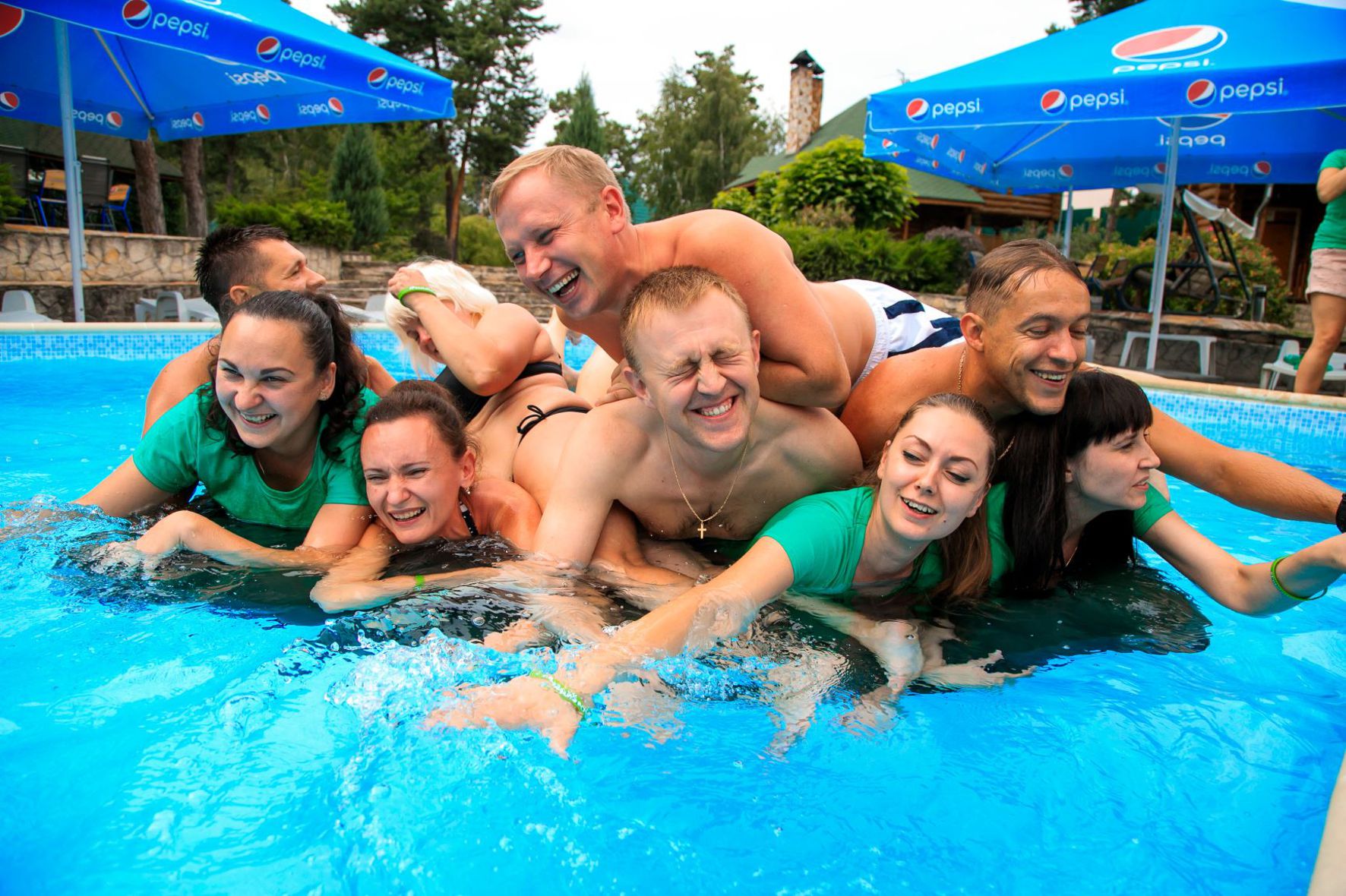 Командні ігри на святковому корпоративі